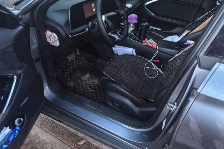 Used MG 7 2023 1.5T DCT Luxurious Supreme Edition