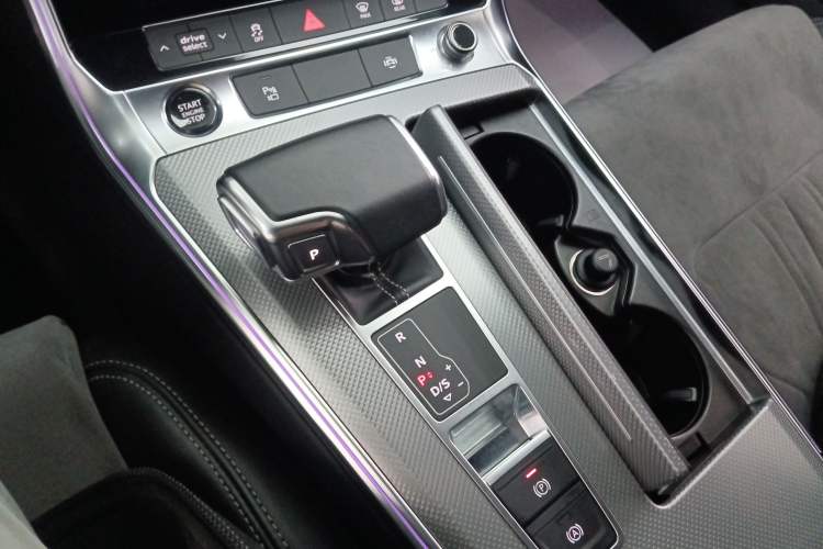 Used Audi A6L New Energy 2022 55 TFSI e quattro
