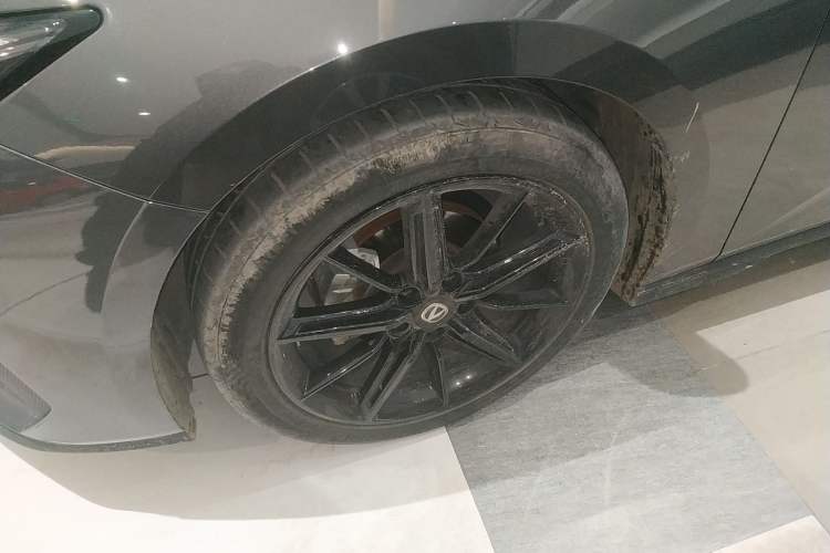 Used Changan UNI-V 2022 1.5T Prestige Version
