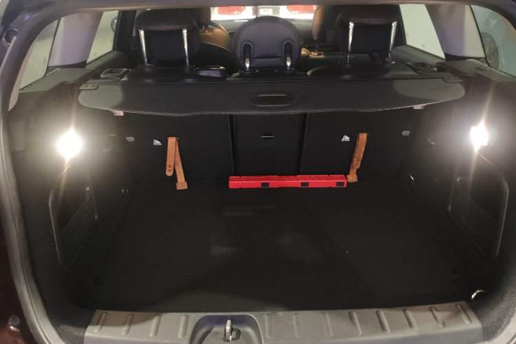 Used MINI Clubman 2016 Revised Version 1.5T COOPER Connoisseur Edition
