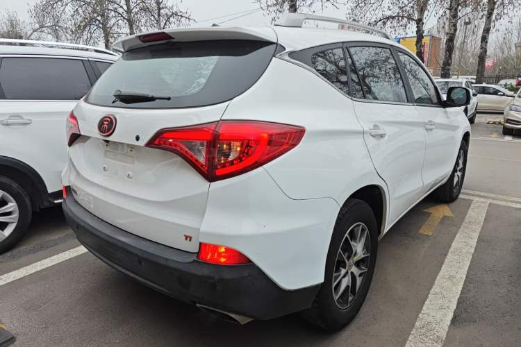 Used BYD Song 2018 1.5TI Manual Smart Connect Enjoyment Model
