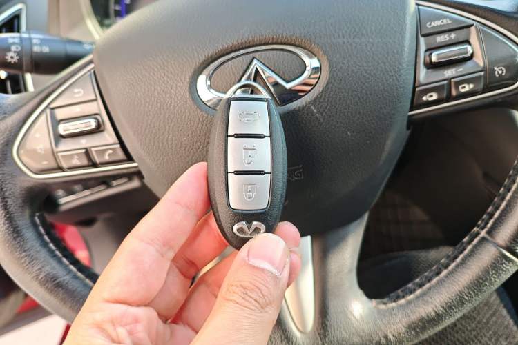 Used Infiniti Q50L 2016 2.0T Enjoyment Edition