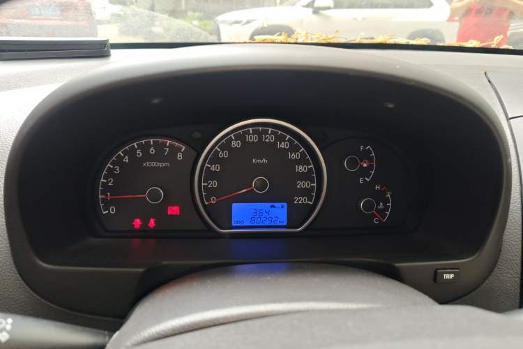 Used Hyundai Celesta 2011 1.6L Manual Luxury Model Instrument Cluster