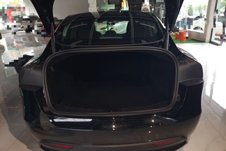 Used Tesla Model 3 2023 Rear-Wheel-Drive Version