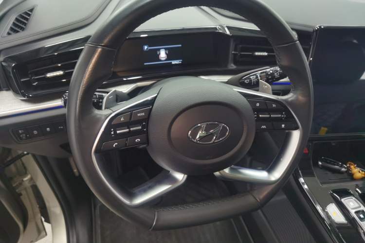 Used Hyundai Custo 2021 380TGDi Smart Love Flagship Edition TOP Premium
