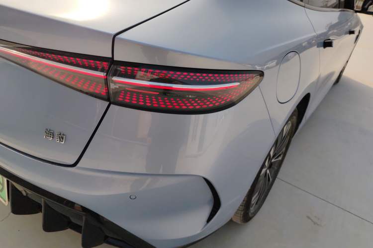 Used BYD Seal 2022 550 km Standard Range Rear-Wheel Drive Prestige Version