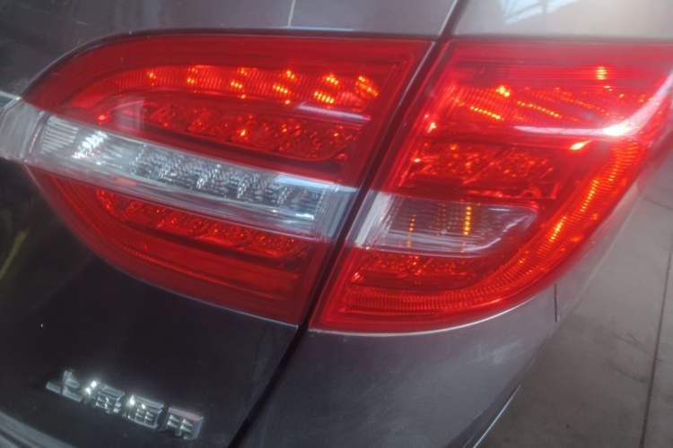 Used Buick GL8 2015 2.4L Luxury Business Premium Edition