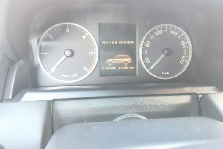 Used Land Rover Range Sport 2013 3.0 TDV6 Diesel Edition