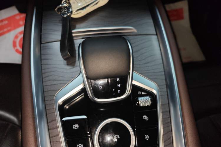 Used Chery Tiggo 8 PRO 2024 Champion Edition 290T Two-Wheel Drive Peak Version 5 Seats
