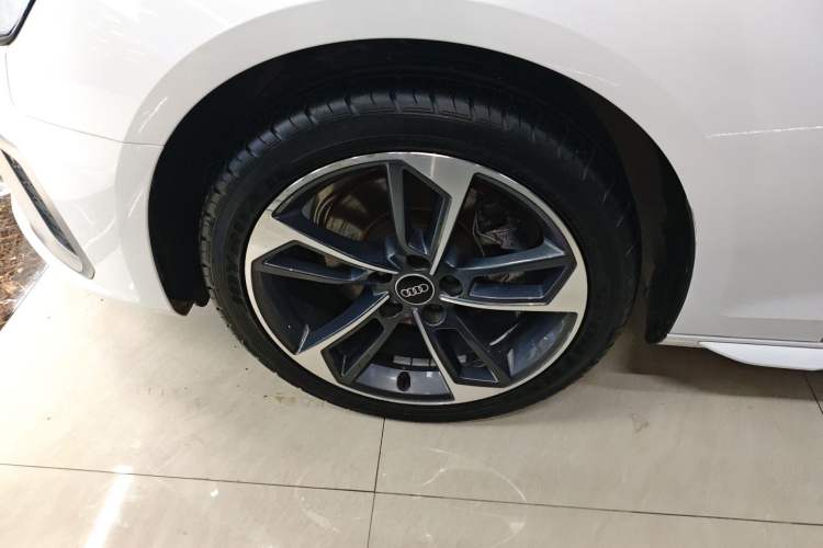 Used Audi A4L 2024 40 TFSI Fashion Dynamic Model