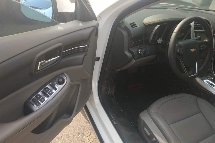 Used Chevrolet Malibu 2014 2.0L Automatic Luxury Edition