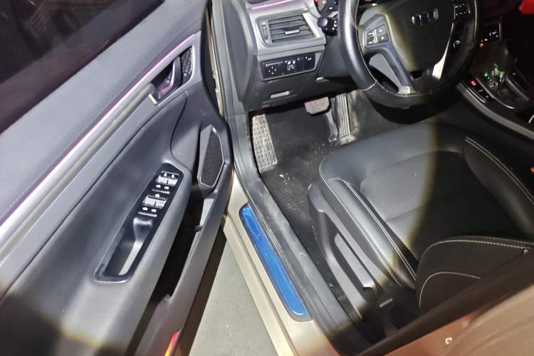 Used Geely Auto Emgrand GL 2018 1.4T DCT Elite Smart Connectivity Version
