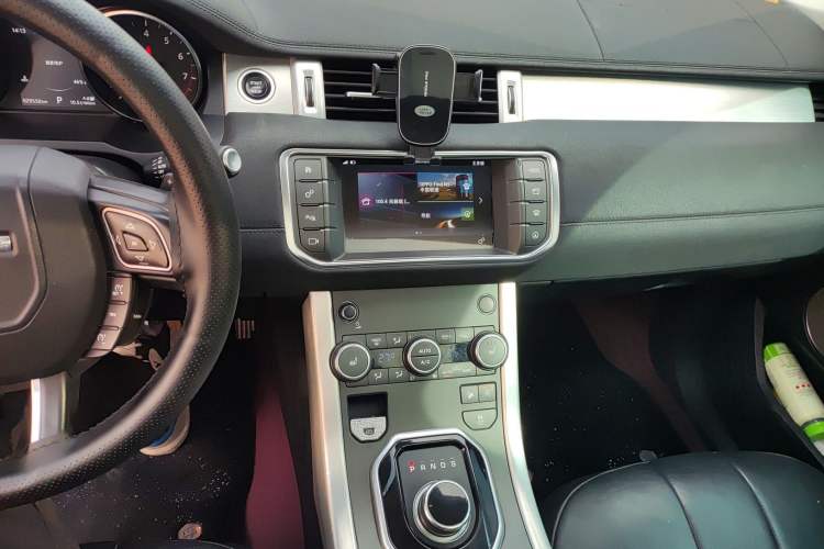 Used Land Rover Range Rover Evoque 2017 2.0T SE Smart Glow Edition