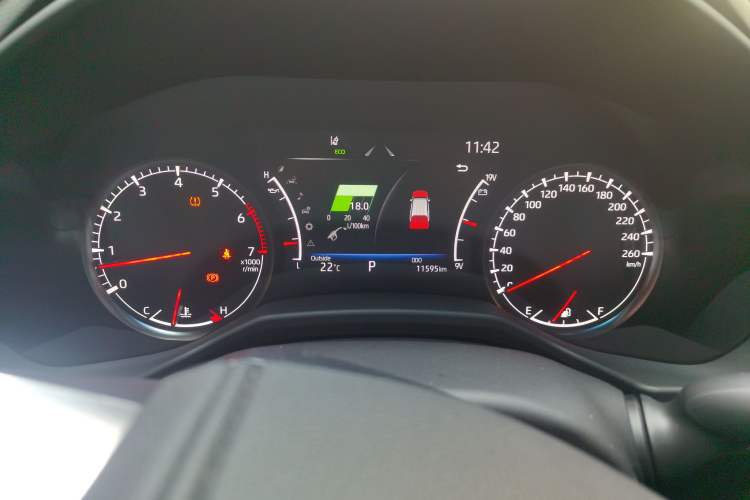 Used Toyota Land Cruiser 2023 Toyota Land Cruiser 3500 3.5T GXR with 18-inch Wheels 8 Airbags and Sunroof – Middle East Version
