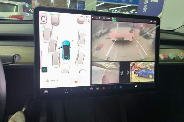 Used Tesla Model Y 2021 Long-Range All-Wheel-Drive Version 3D7