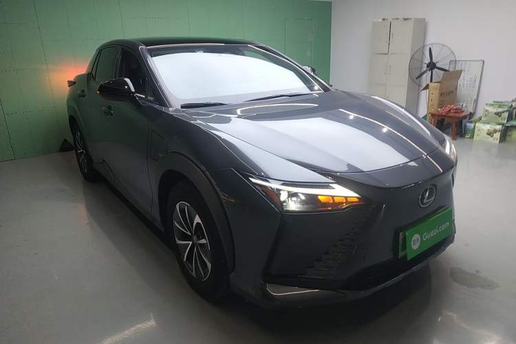 Used Lexus RZ 2023 450e All-Wheel Drive Luxury Edition