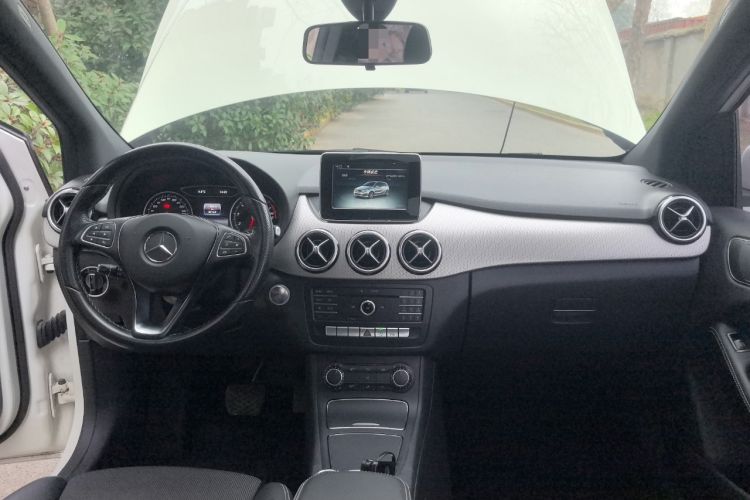 Used Mercedes-Benz B-Class 2015 B 200 Sport Edition
