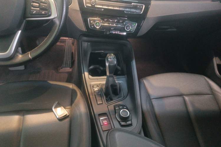 Used BMW X1 2019 sDrive20Li Leading Model