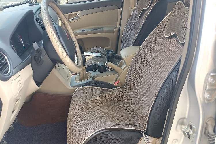 Used Roewe 350 2011 350S 1.5L Manual Xunchi Edition