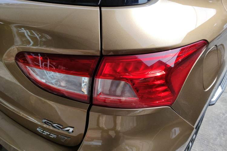 Used GAC Trumpchi GS4 2017 235T Automatic Two-Wheel Drive Luxury Smart Connectivity Version
