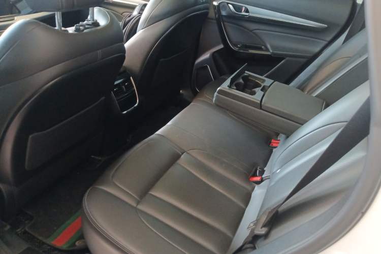 Used Dongfeng Aeolus AX7 2019 1.6T Automatic AI Navigation Model China V Standard
