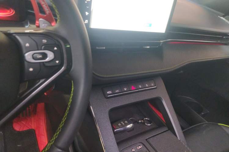 Used Haval H6S 2022 2.0T Two-Wheel Drive ZhiRun Version
