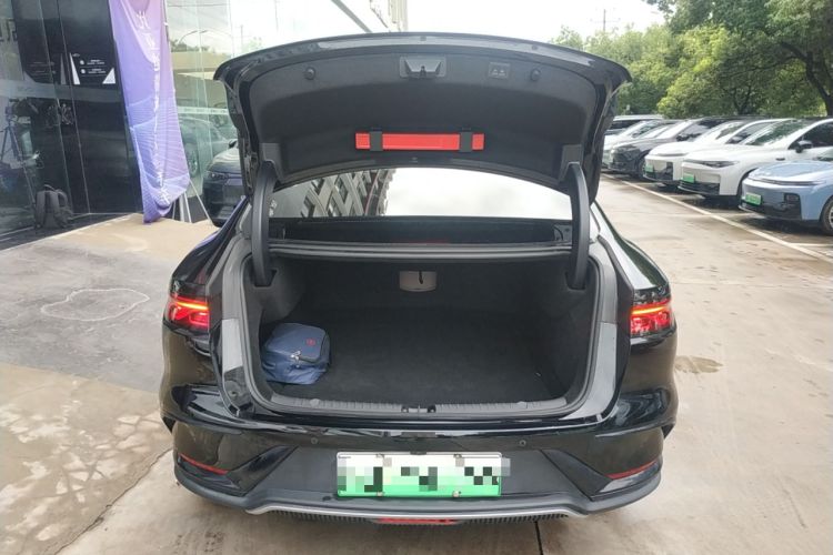 Used BYD Han 2025 EV with 701 km of Laser Radar-Enabled Intelligent Driving