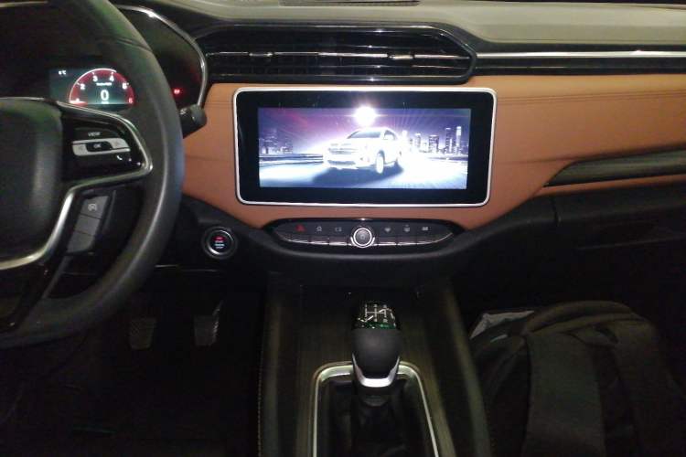 Used Jinbei Viewing 2019 1.6L Manual Comfort Model