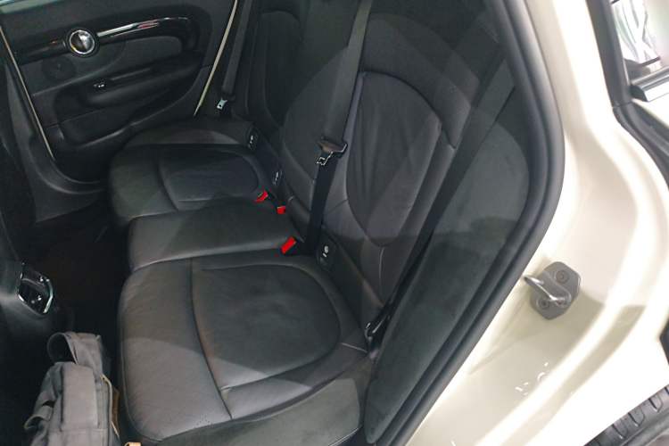 Used MINI Clubman 2016 Revised Version 1.5T COOPER Connoisseur Edition