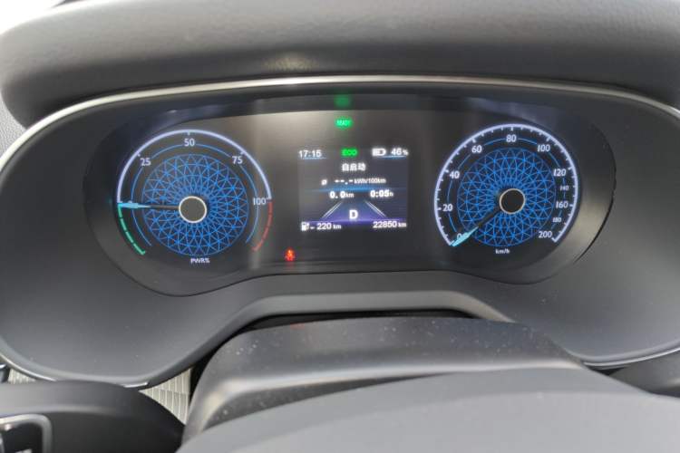 Used Hongqi E-QM5 2022 431 km Charge & Enjoy Edition Instrument Cluster