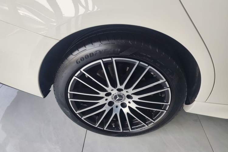 Used Mercedes-Benz C-Class 2022 Restyled C 260 L Sport Edition