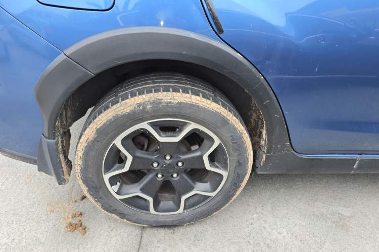 Used Subaru XV 2014 2.0i Comfort Edition
