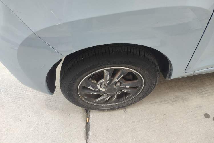 Used Wuling Hongguang MINIEV 2020 Zizai Version Lithium-NMC Left Front Wheel Hub