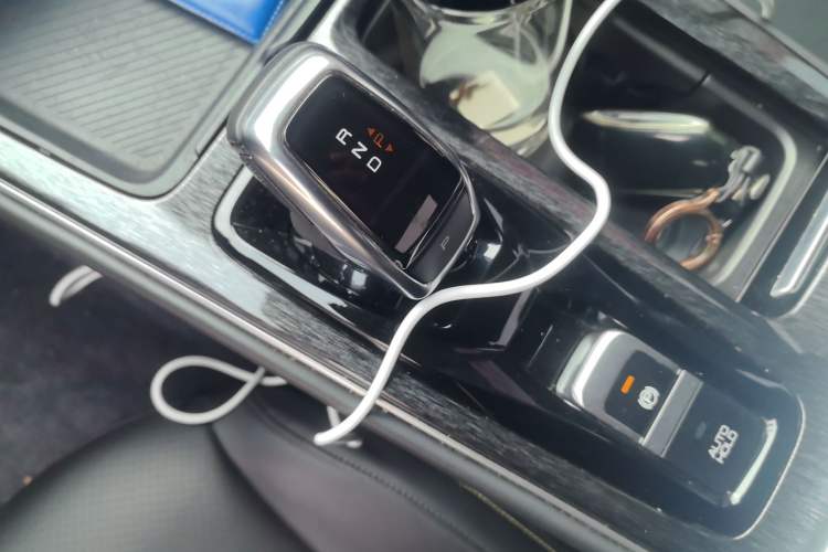 Used Dongfeng Aeolus Yixuan MAX 2021 Super-Efficient Dad Hybrid Edition
