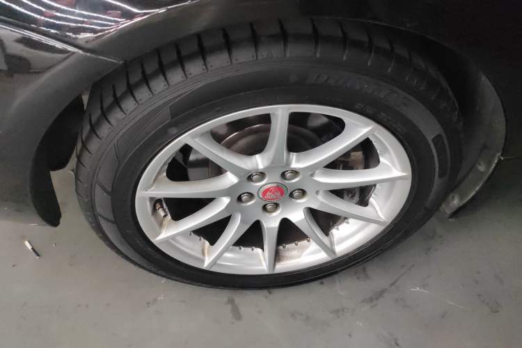 Used Jaguar XJ 2014 XJL 2.0T Two-Wheel-Drive Elegant Business Edition