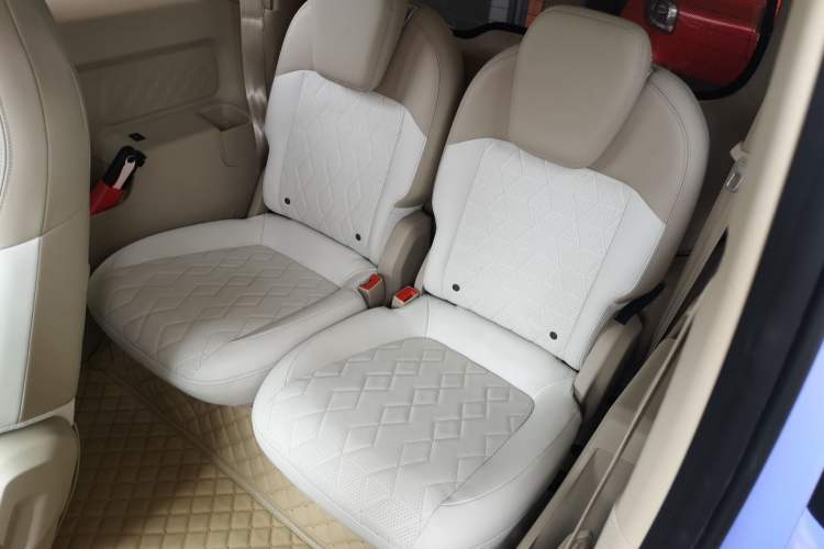 Used Baojun KiWi EV 2023 Smart Luxury Edition Lithium Iron Phosphate