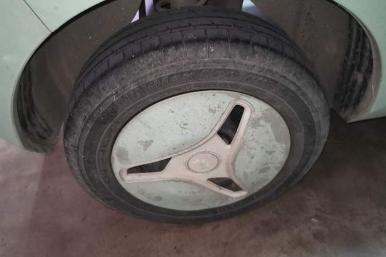 Used Wuling Hongguang MINIEV 2021 Macaron Premium Model – Lithium Iron Phosphate Right Rear Wheel Hub