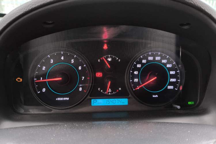 Used Chevrolet Captiva 2011 2.4 AT 7-Seater Luxury Edition Instrument Cluster