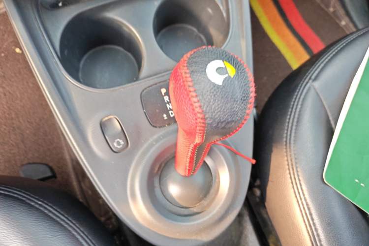 Used smart forfour 2016 1.0L 52 kW Dynamic Edition Gear Lever