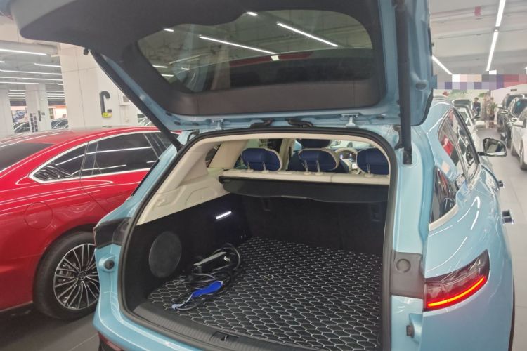 Used VOYAH FREE 2021 Four-Wheel Drive Standard Range-Extended Exclusive Luxury Package