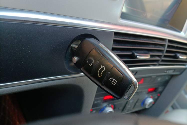 Used Audi A6L 2011 2.0 TFSI Automatic Standard Edition