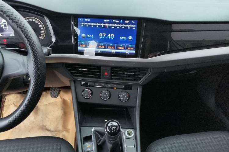 Used Volkswagen Bora 2020 1.5L Manual Fashion Edition
