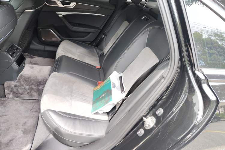 Used Audi A6L 2024 45 TFSI quattro Prestige Dynamic Edition
