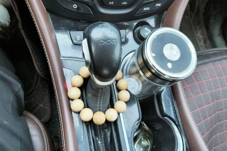 Used Buick Envision 2021 532T Two-Wheel-Drive Elite Version Gear Lever