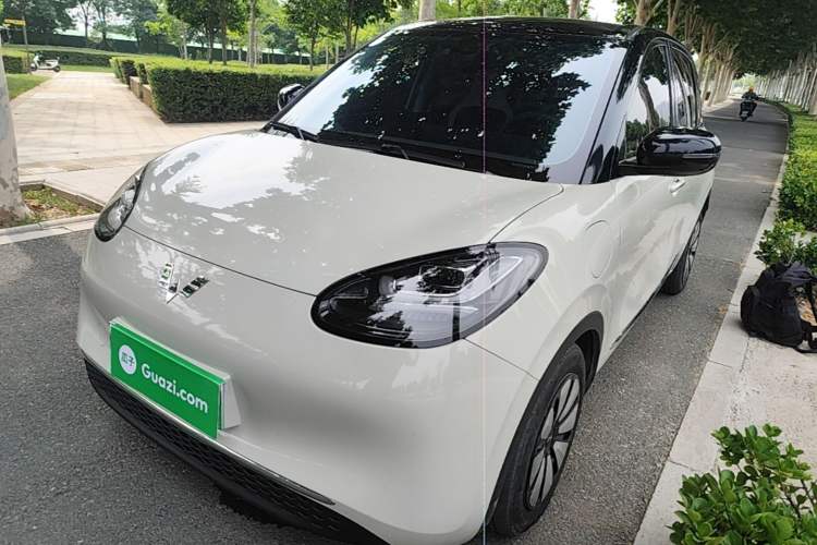 Used Wuling Bingo 2023 333 km Lingxi Connected+ Version Guazi used car, China used car export, Used car for sale, Used  cars, Cheapest cars for sale