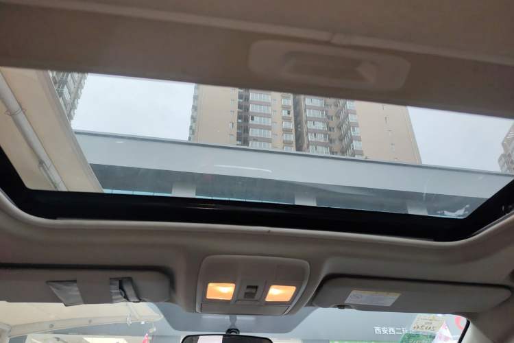 Used Mazda 3 Axela 2014 Sedan 2.0L Automatic Sport Model Headliner