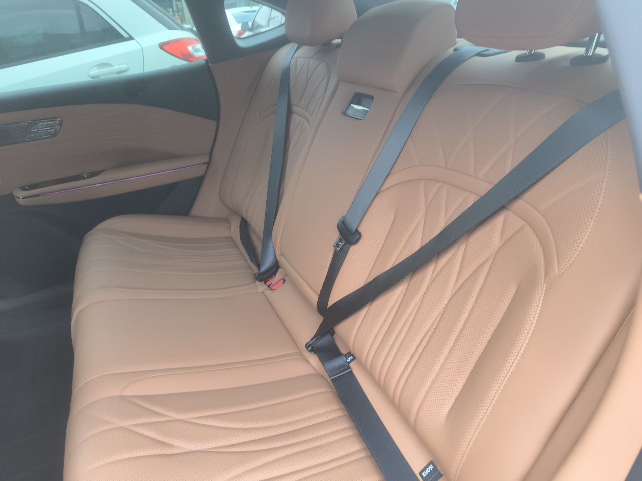 Geely Galaxy 8 2025 130km EM-P Starship Edition — снимка 17