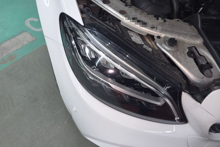 Used Mercedes-Benz C-Class 2020 C 260 Coupe Right Front Headlight