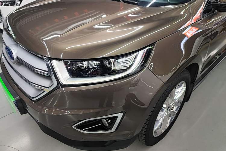 Used Ford Edge 2016 EcoBoost 245 Four-Wheel Drive Titanium 7-Seater
