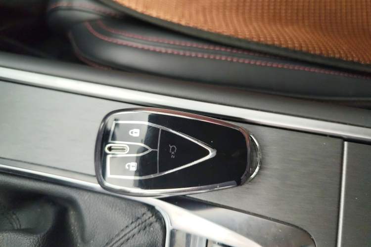 Used CHANGAN CS75 2023 Enjoy Edition 1.5T DCT Luxury Version Vehicle Key